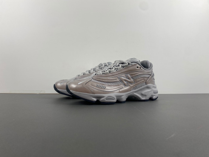 New Balance 1000 