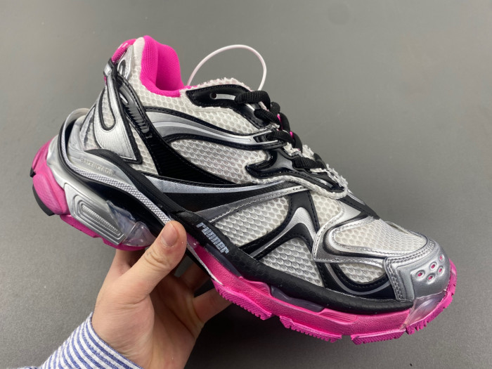 BALCIA RUNNER SNEAKER