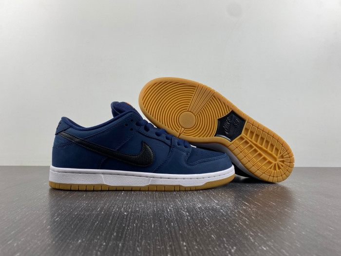 Nike SB Dunk Low Pro ISO ''Navy Gum'' - CW7463-401