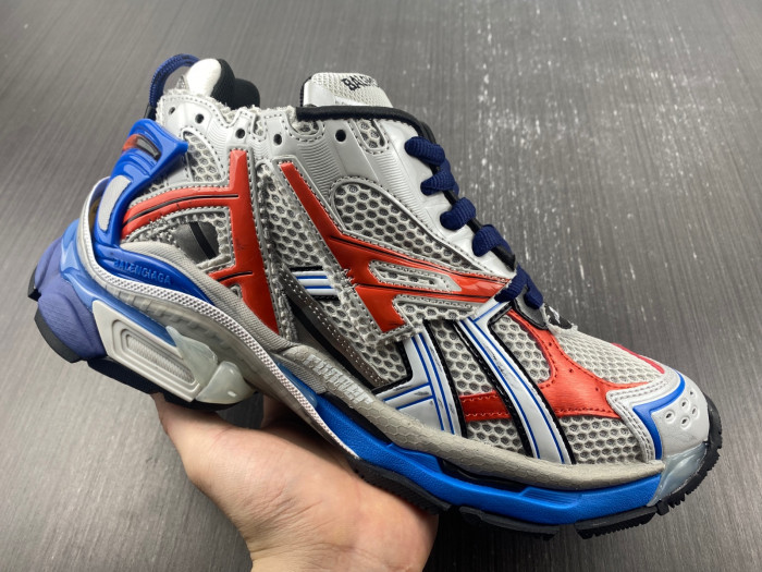 BALCIA RUNNER SNEAKER