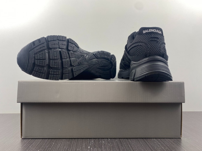 BALCIA PHANTOM SNEAKER