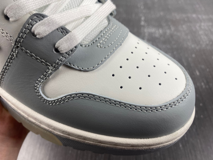 OFW C/O VIRGIL ABLOH Out Of Office OOO Low Tops