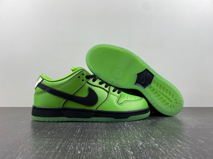 The Powerpuff Girls x Nike SB Dunk Low ''Buttercup'' FZ8319-300