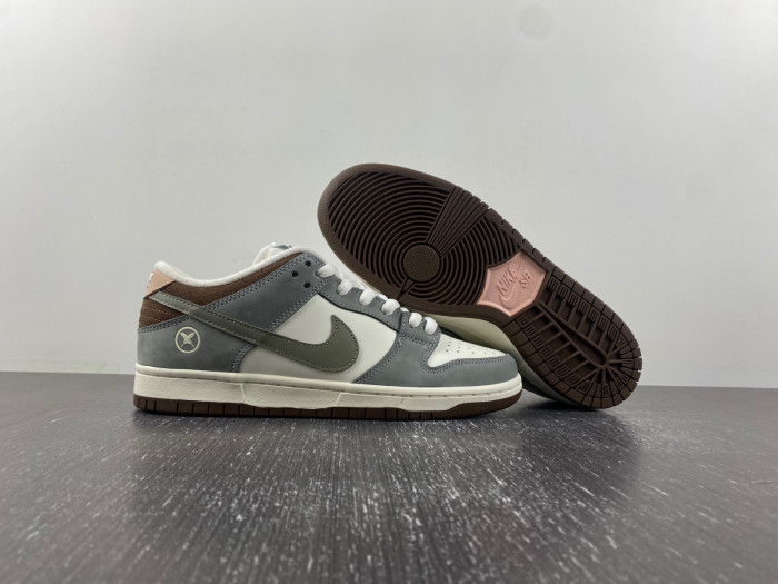 Yuto Horigome x Nike SB Dunk Low FQ1180-001