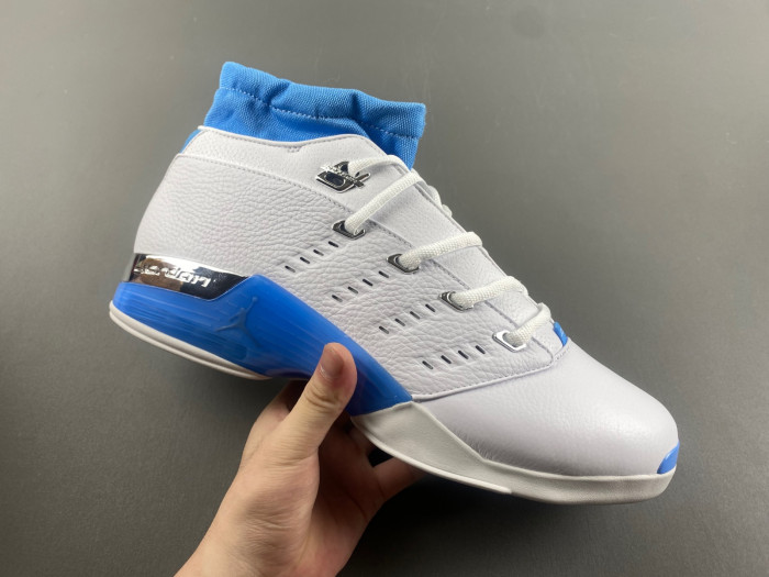 Air Jordan 17 Low University Blue UNC FJ0395-101