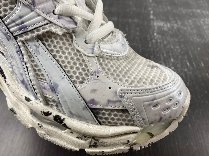 BALCIA RUNNER SNEAKER