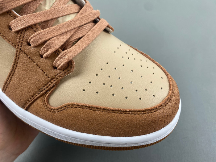 Air Jordan 1 Low SE Legend Coffee (Women