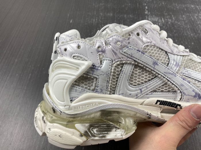 BALCIA RUNNER SNEAKER