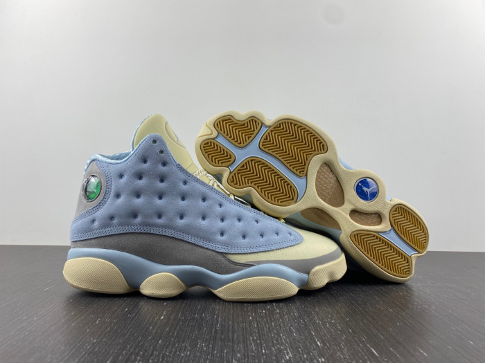 Air Jordan 13 SOLEFLY DX5763-100