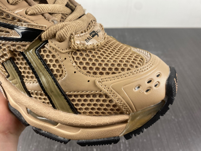 BALCIA RUNNER SNEAKER