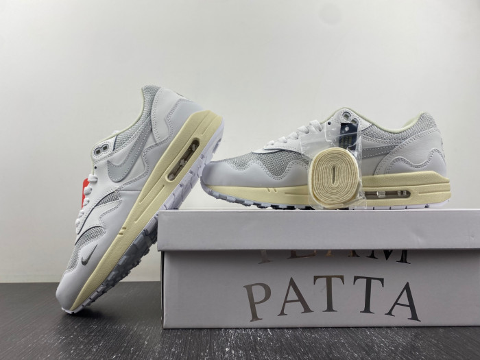 Patta Nike Air Max 1 White Silver DQ0299-100