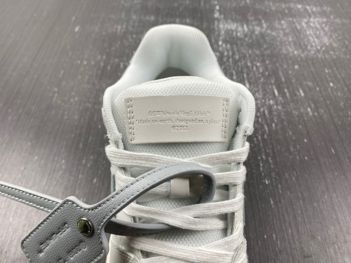 OFW C/O VIRGIL ABLOH Out Of Office OOO Low Tops