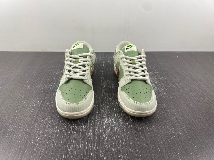 Nike x Kyler Murray Dunk Low 