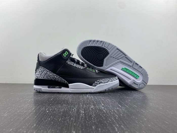 Air Jordan 3 "Black/Green Glow" CT8532-031