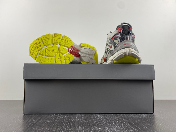 BALCIA RUNNER SNEAKER