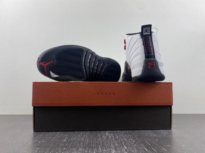 Air Jordan 12 Red Taxi CT8013-162