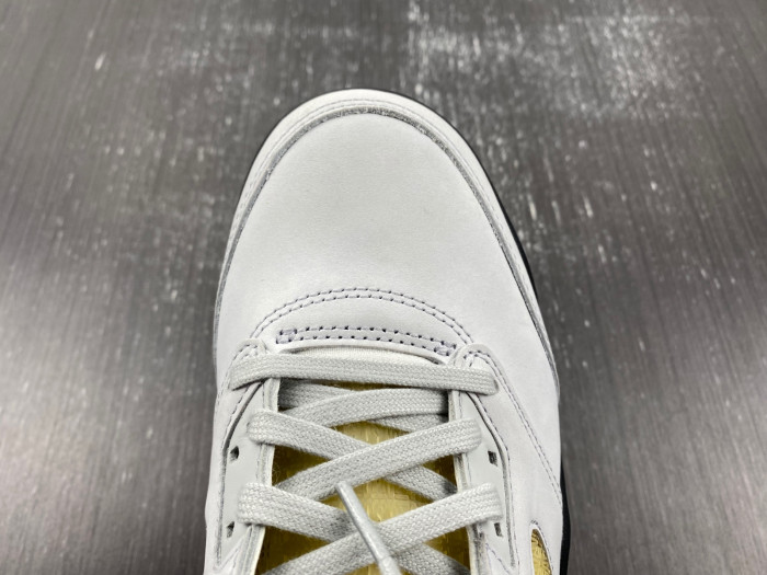 Air Jordan 5 "A Ma Maniere - Diffused Blue" FZ5758-004