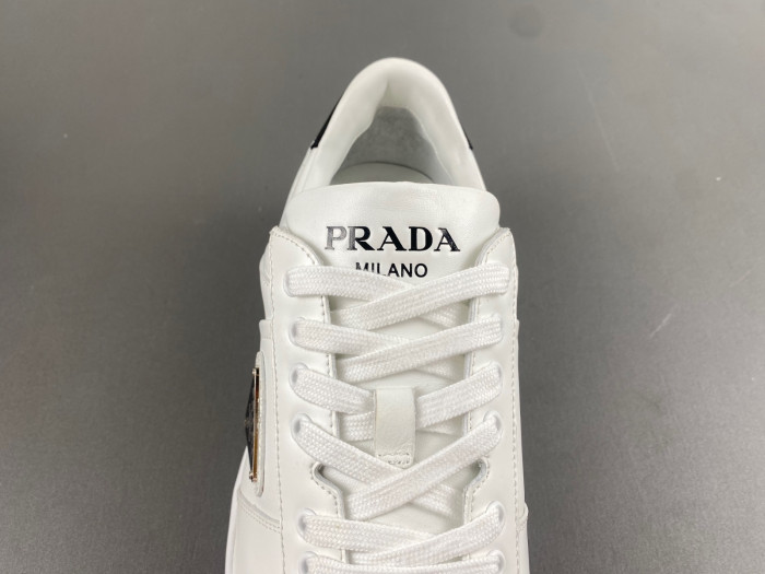 PRDA Sneaker