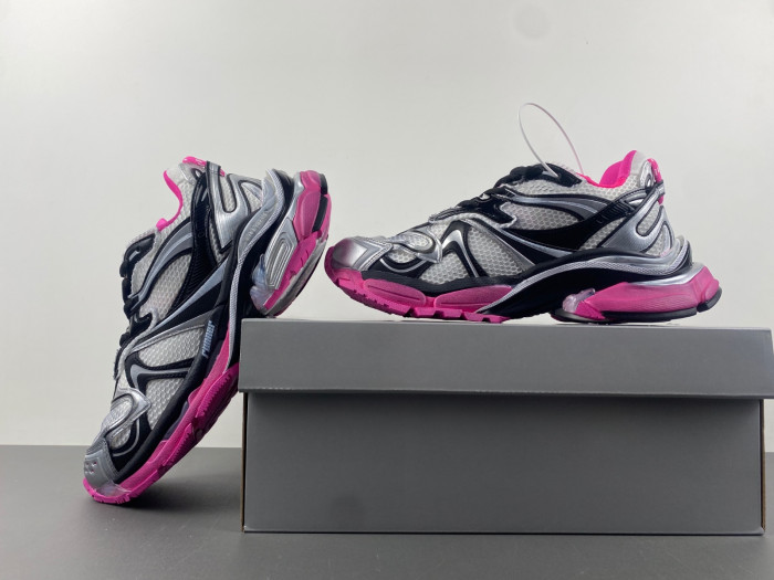 BALCIA RUNNER SNEAKER