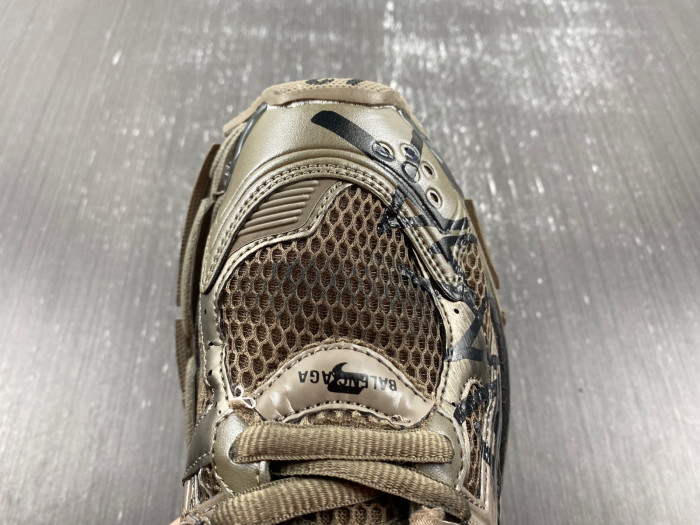 BALCIA RUNNER SNEAKER