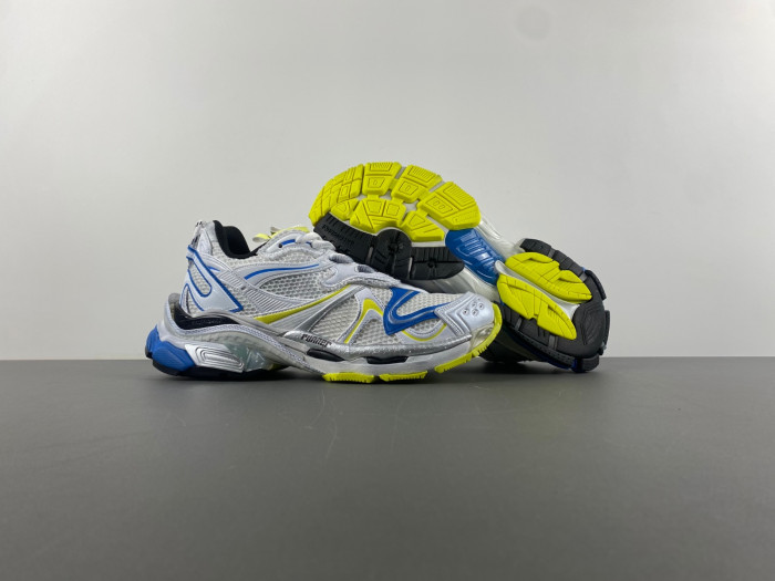 BALCIA RUNNER SNEAKER