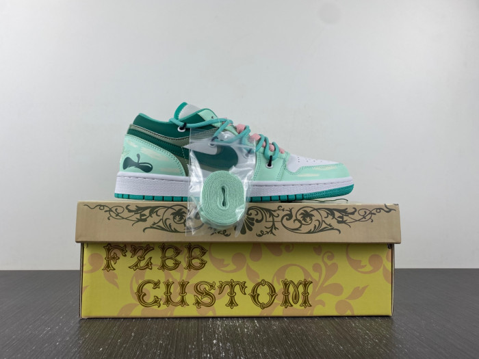Jordan 1 Low New Emerald (Women