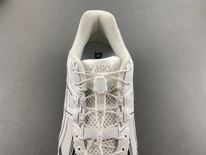 As*ic*s gel-kahana tr v4 black white 1203a497-100