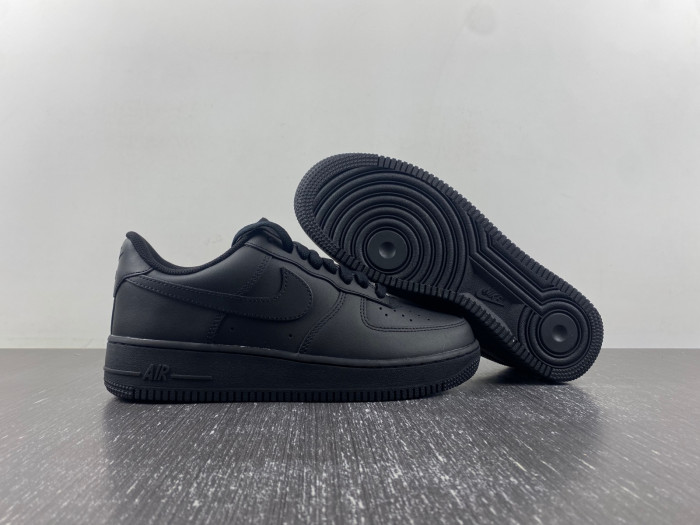 Nike Air Force 1 Low ''07 ''Triple Black'' CW2288-001