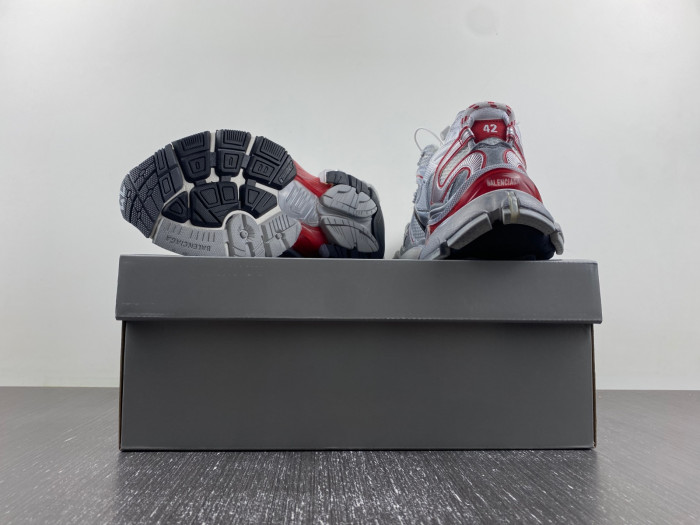 BALCIA RUNNER SNEAKER