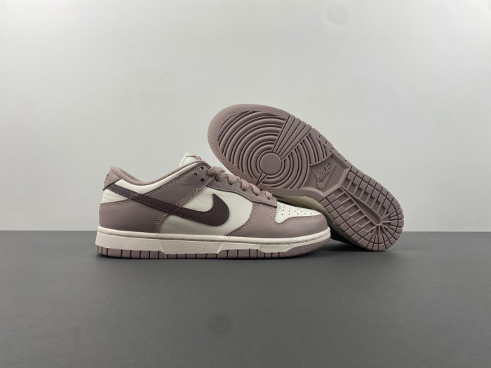 (WMNS) Nike Dunk Low ''Diffused Taupe'' DD1503-125