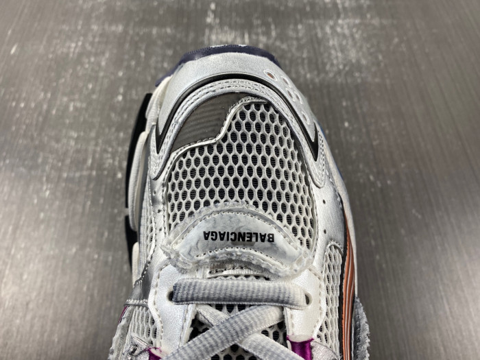 BALCIA RUNNER SNEAKER