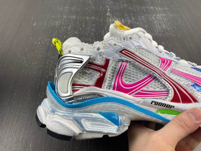 BALCIA RUNNER SNEAKER