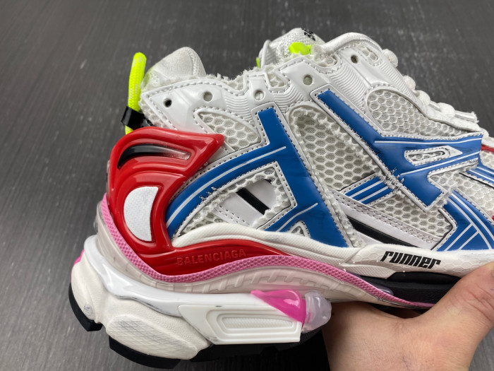 BALCIA RUNNER SNEAKER