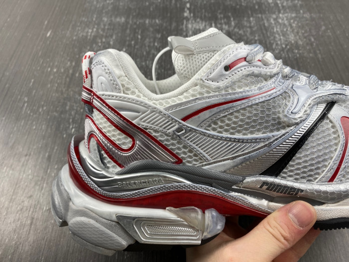 BALCIA RUNNER SNEAKER