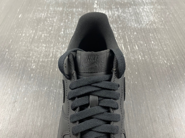 Nike Air Force 1 Low 