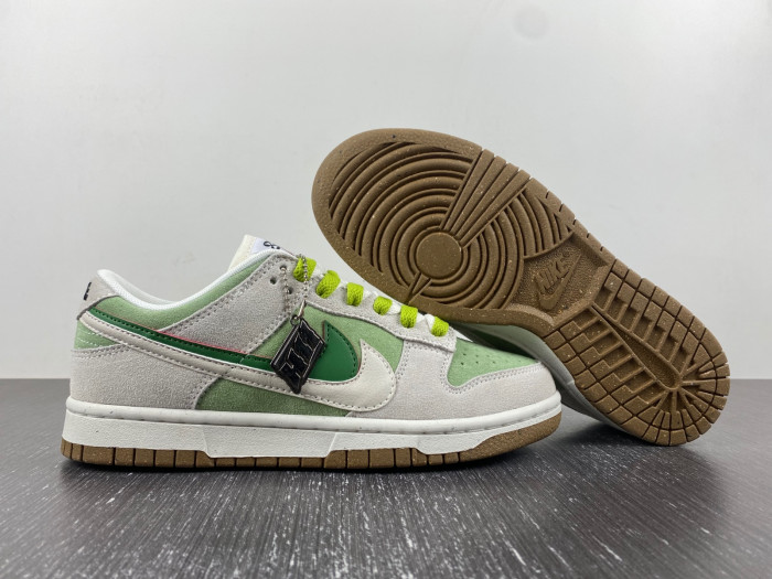 Nike Dunk Low D09457-100