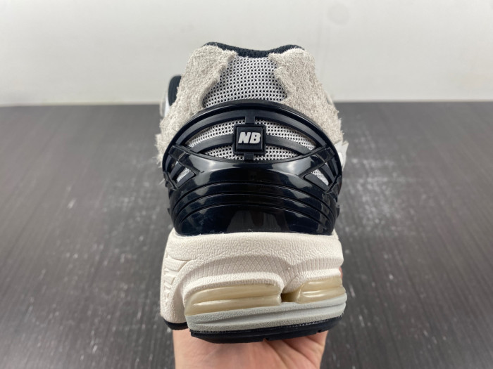 New Balance 1906D Protection Pack Reflection M1906DC