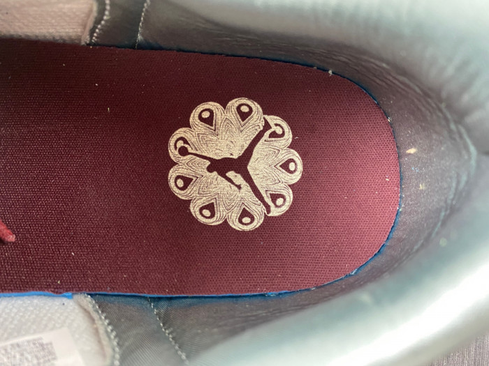 Air Jordan 1 Low OG "Year Of The Dragon" FN3727-100