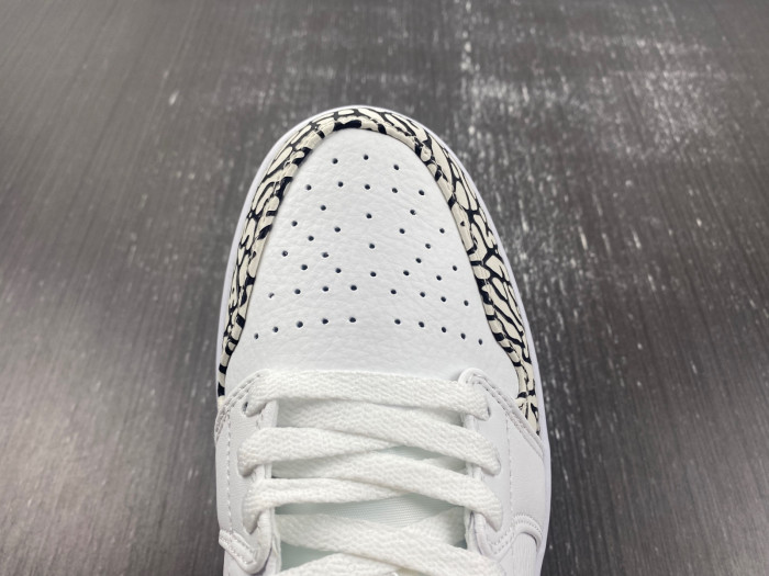 Air Jordan 1 Phat Low 