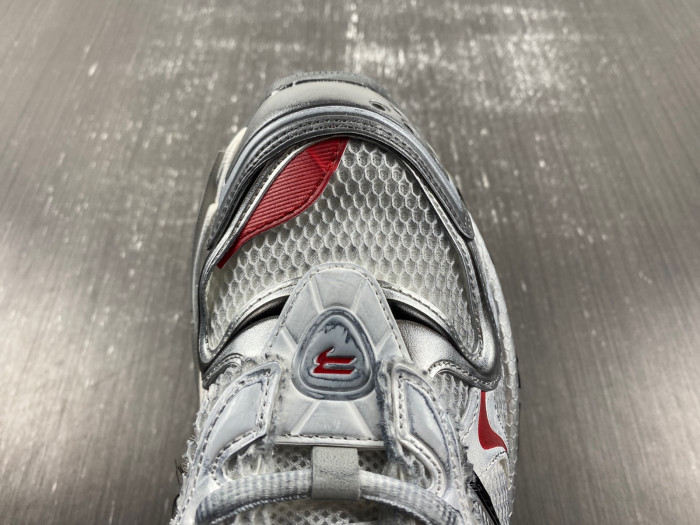 BALCIA RUNNER SNEAKER