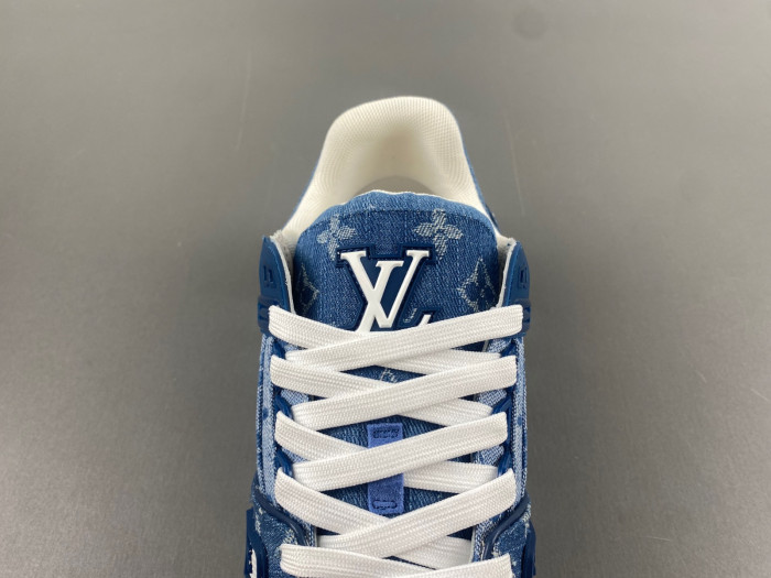 LUSV SNEAKERS
