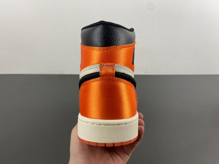 Air Jordan 1 Satin “Shattered Backboard” AV3725-010