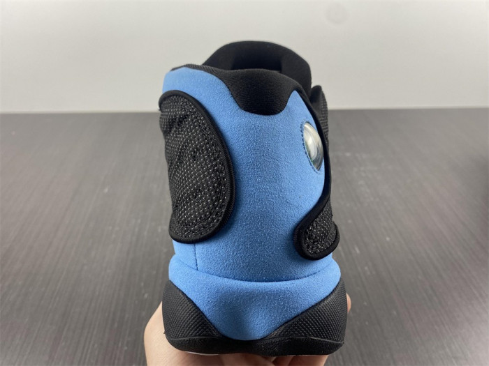 Air Jordan 13 “Black/University Blue” DJ5982-041