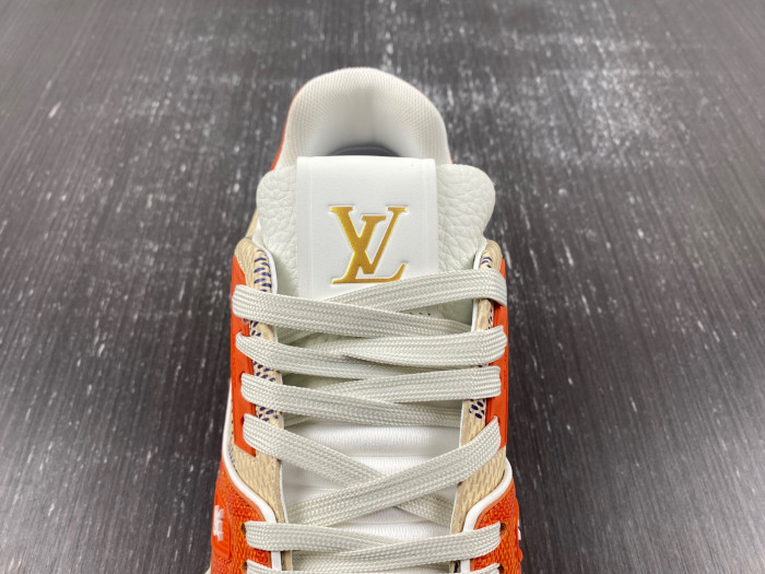 LUSV SNEAKERS