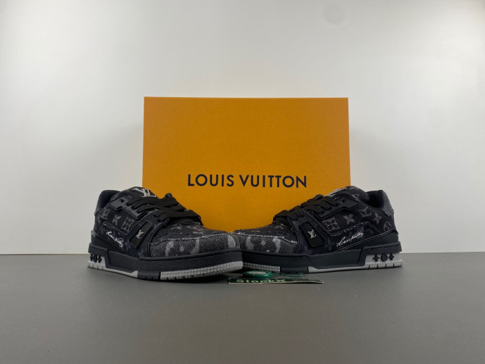 LUSV SNEAKERS