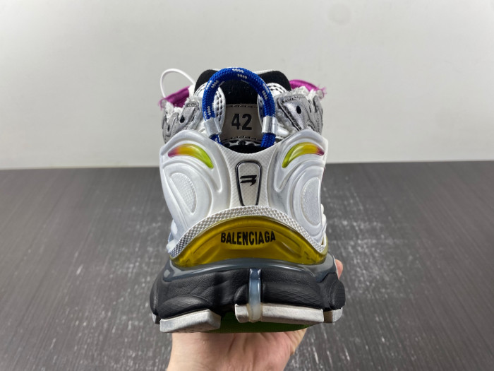 BALCIA RUNNER SNEAKER