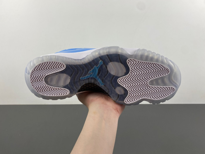 Air Jordan “Ultimate Gift of Flight” Pack 717602-900