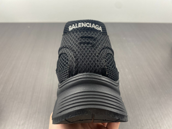 BALCIA PHANTOM SNEAKER