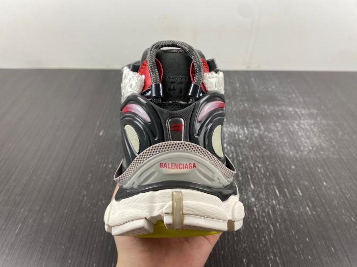 BALCIA RUNNER SNEAKER