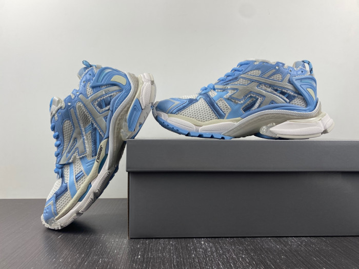 BALCIA RUNNER SNEAKER